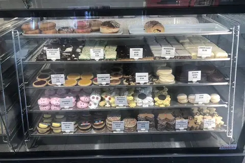 Hammonds Bread Shop photo 3